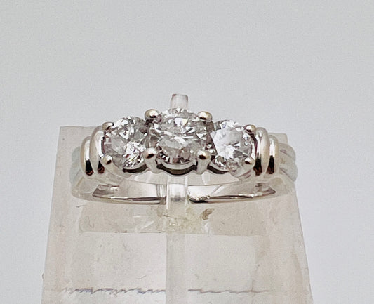 14k White Gold 95pt Round Diamond Trinity Ring