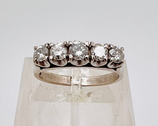 14k White Gold Round 55pt Diamond Row Set Ring