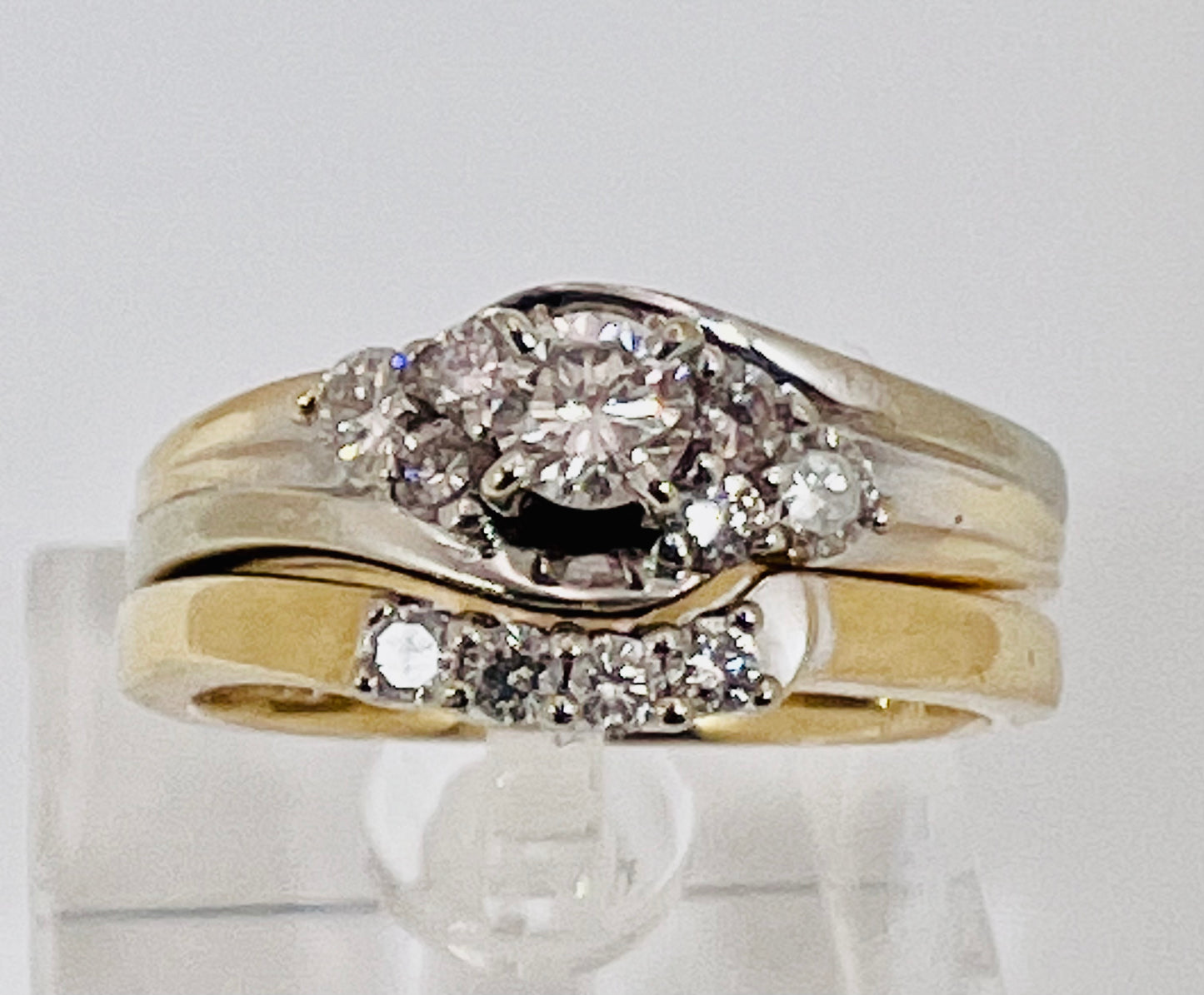 14k White Gold Round Cut 50pt Diamond Ring Set