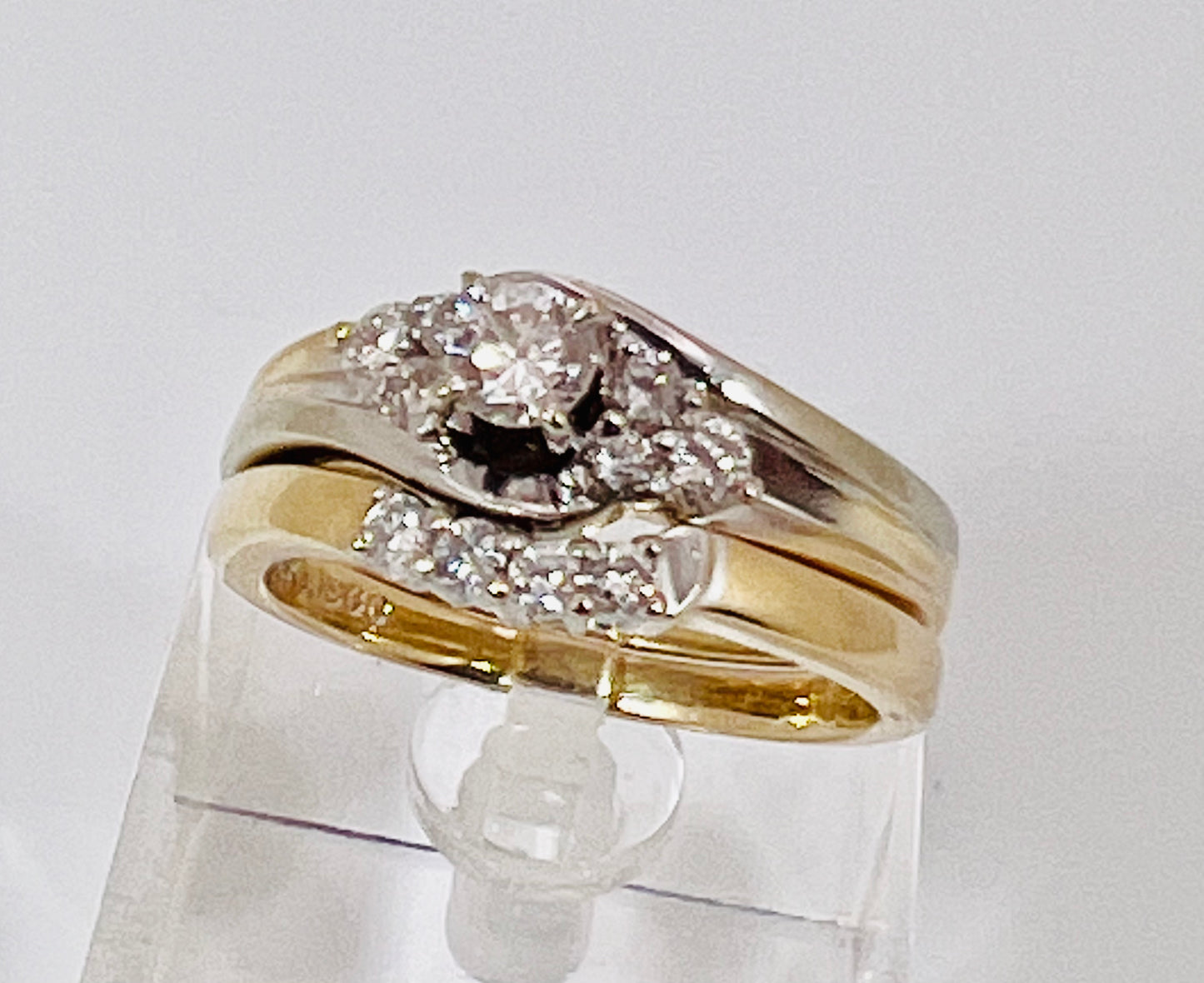 14k White Gold Round Cut 50pt Diamond Ring Set