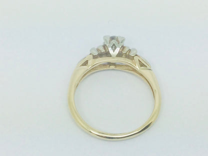 14k Yellow and White Gold Round Cut 14pt Diamond Ring