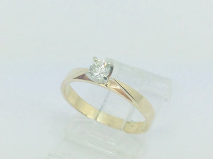 14k Yellow Gold Round Cut 18pt Diamond Solitaire Ring