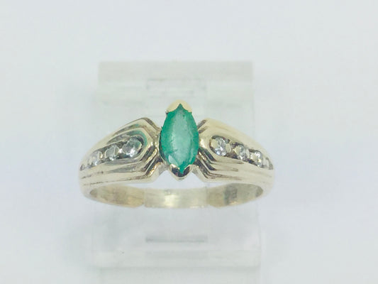 10k Yellow Gold Marquise Cut 30pt Emerald May Birthstone & 6pt Diamond Row Set Ring