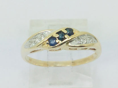 14k Yellow Gold Round Cut 9pt Sapphire & 6pt Diamond Ring