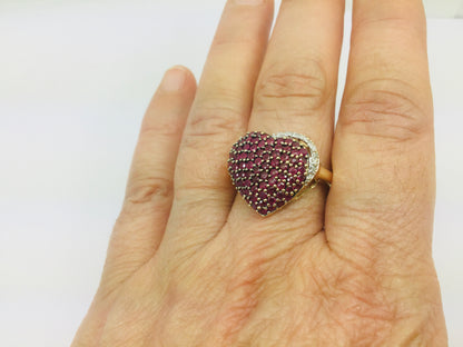 10k Yellow Gold Round Cut 1.6ct Ruby July Birthstone & 5pt Diamond Heart Cluster Ring