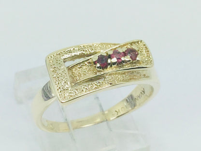 10k Yellow Gold Round Cut 9pt Ruby July Birthstone Belt Buckle Ring