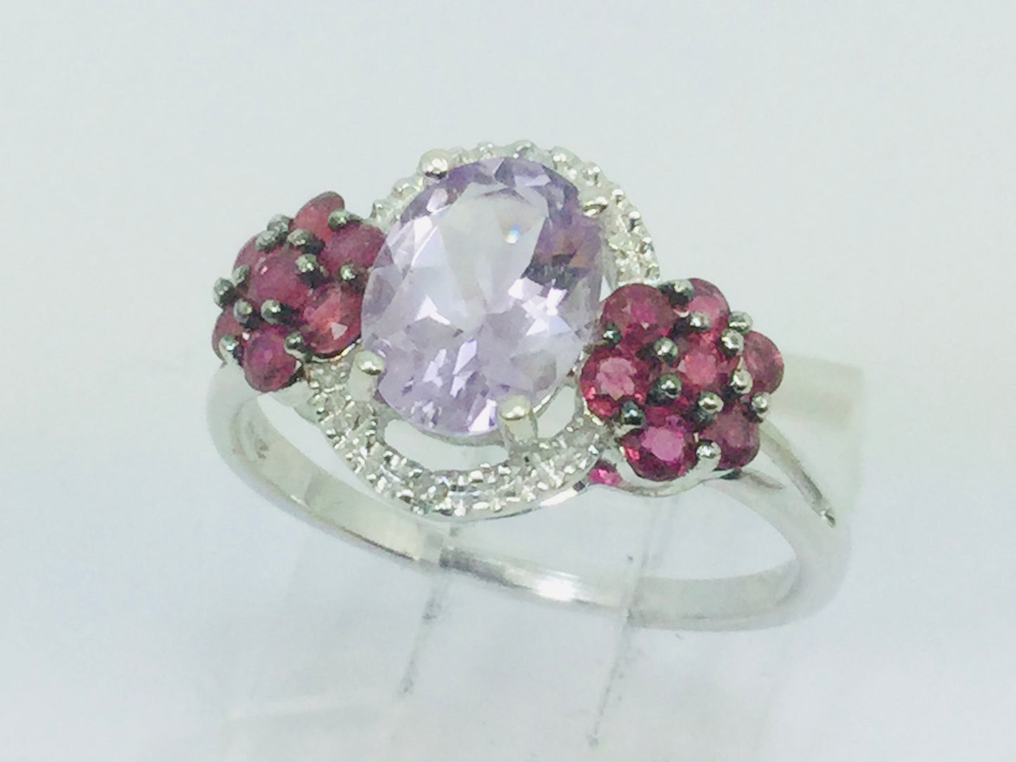 14k White Gold Oval Cut 1.25ct Amethyst, 28pt Ruby & 1pt Diamond Ring