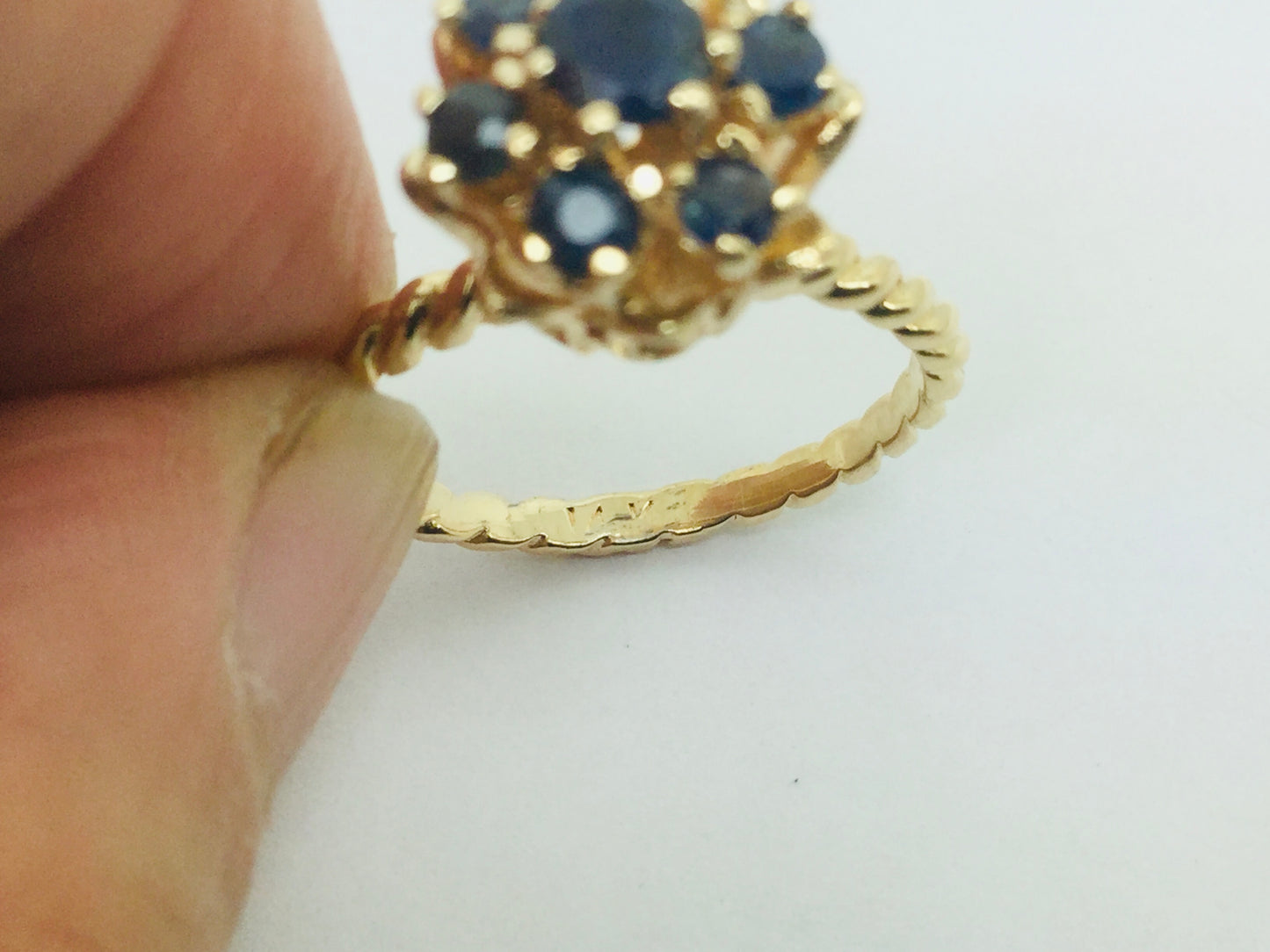 14k Yellow Gold Round Cut 53pt Sapphire September Birthstone Flower Ring