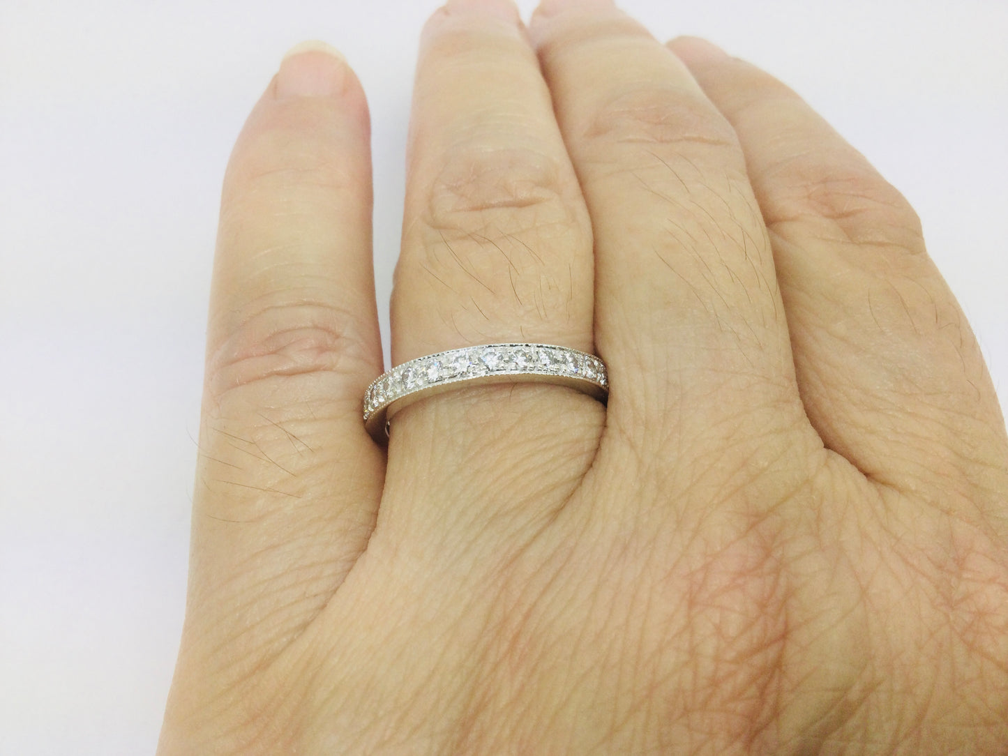 14k White Gold 22.5pt Round Cut Diamond Row Set Ring