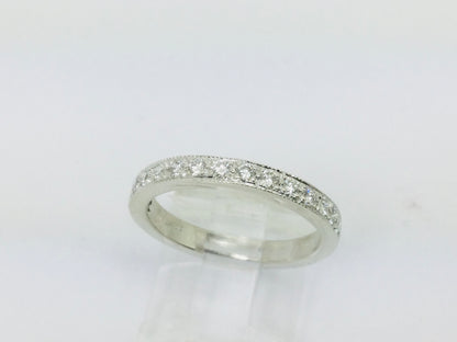 14k White Gold 22.5pt Round Cut Diamond Row Set Ring