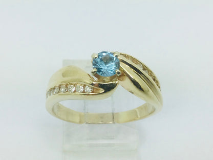 14k Yellow Gold Round Cut 35pt Blue Spinel & 16pt Diamond Ring