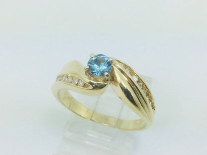 14k Yellow Gold Round Cut 35pt Blue Spinel & 16pt Diamond Ring