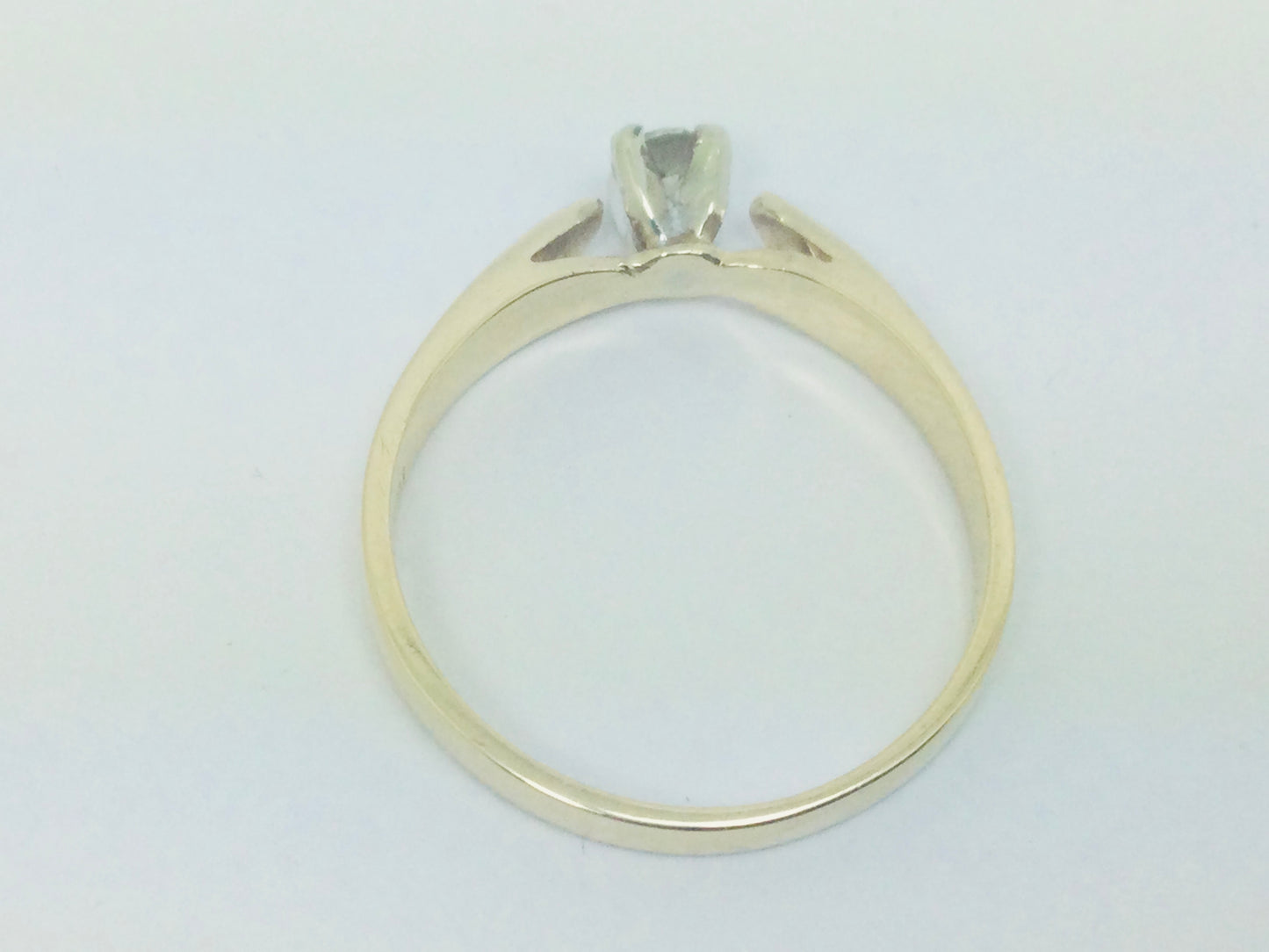 10k Yellow Gold Round Cut 14pt Diamond Solitaire Ring