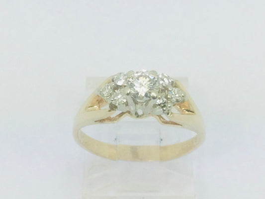 14k Yellow Gold Round Cut 40pt Diamond Ring