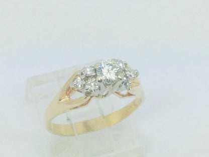 14k Yellow Gold Round Cut 40pt Diamond Ring