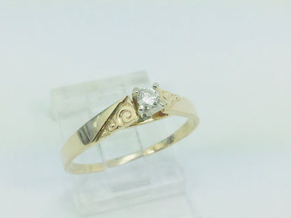 14k Yellow Gold Round Cut 7pt Solitaire Diamond Ring