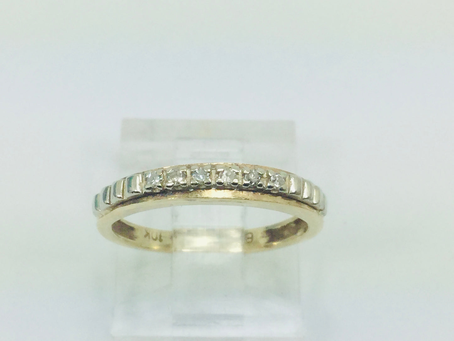 10k Yellow Gold Round Cut 12pt Diamond Row Set Ring