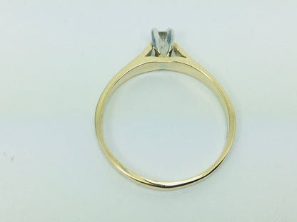 10k Yellow Gold Round Cut 6pt Solitaire Diamond Ring