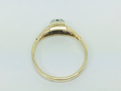 14k Yellow Gold Round Cut 8pt Diamond with Accents Ring