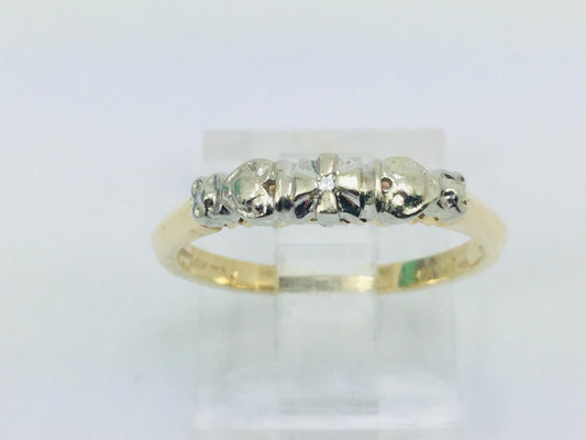 14k Yellow Gold Round Cut Diamond Heart Ring