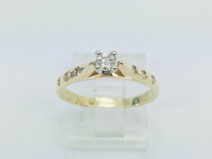 14k Yellow Gold Round Cut 21pt Diamond Solitaire with Accents Ring