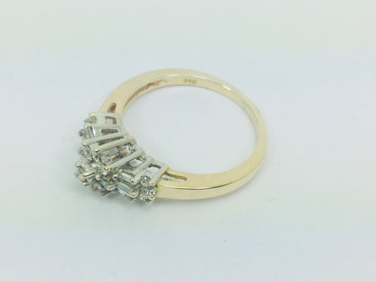 14k Yellow Gold Round and Baguette Cut 34pt Diamond Cluster Ring