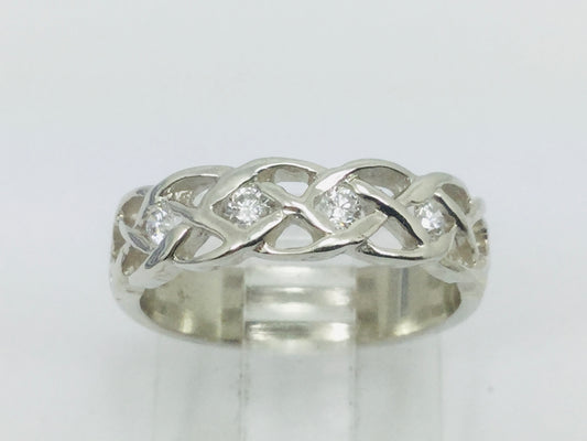 14k White Gold Round Cut 14pt Diamond Celtic Design Band Ring