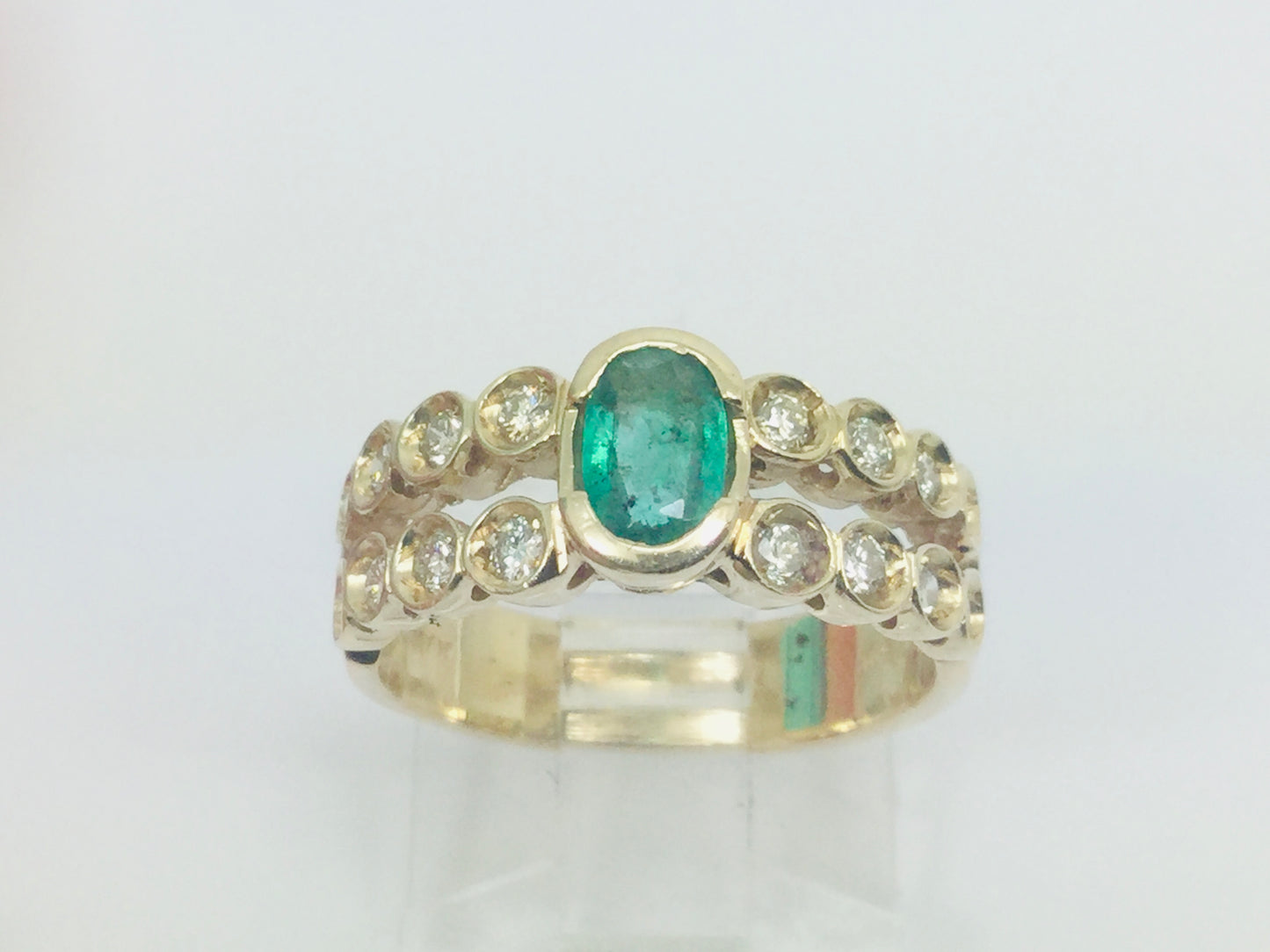 14k Yellow Gold Oval Cut 50pt Emerald May Birthstone & 40pt Diamond Row Set Ring