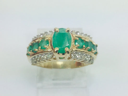 10k Yellow Gold Oval Cut Emerald May Birthstone & 12pt Diamond Row Set Ring