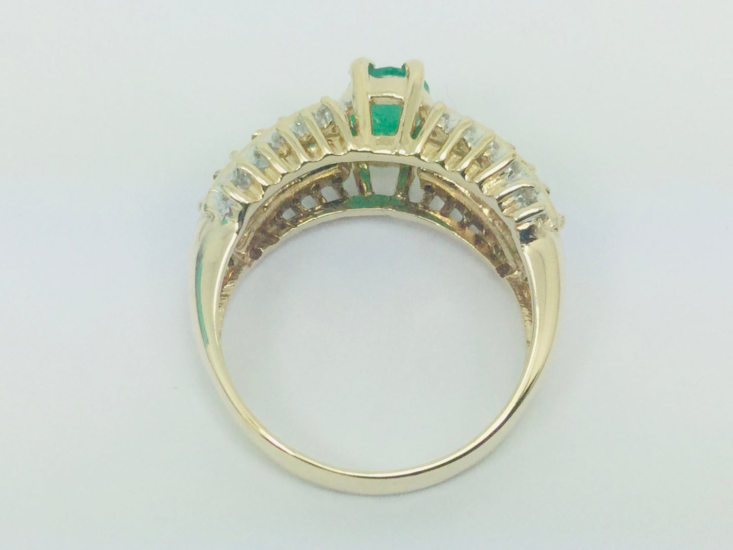 10k Yellow Gold Oval Cut Emerald May Birthstone & 12pt Diamond Row Set Ring