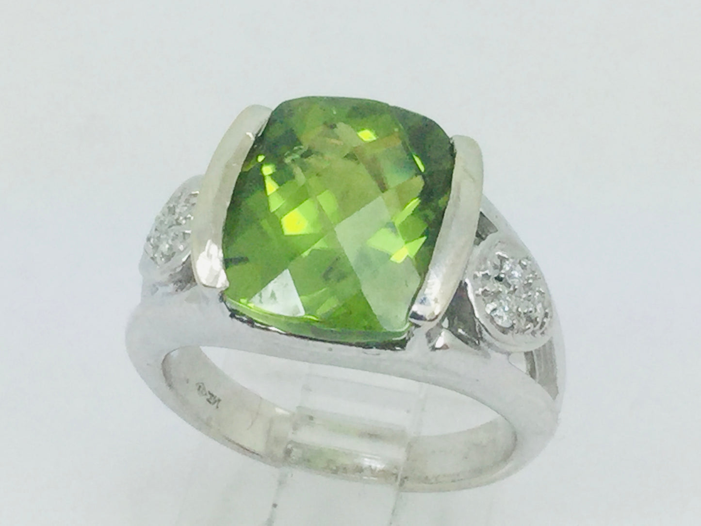 14k White Gold Cushion Cut 5ct Peridot August Birthstone & 9pt Diamond Accent Ring