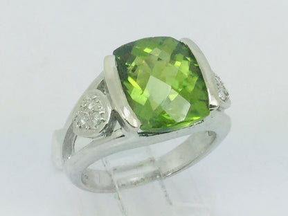 14k White Gold Cushion Cut 5ct Peridot August Birthstone & 9pt Diamond Accent Ring