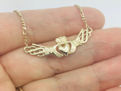 9k Yellow Gold Claddagh Irish Necklace