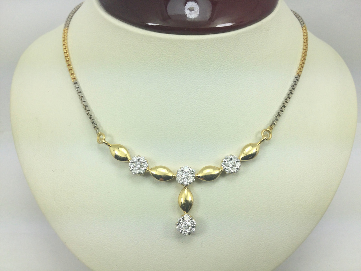 21k Yellow and White Gold Round Cut 1.32ct Diamond Cluster Necklace and Earring Set