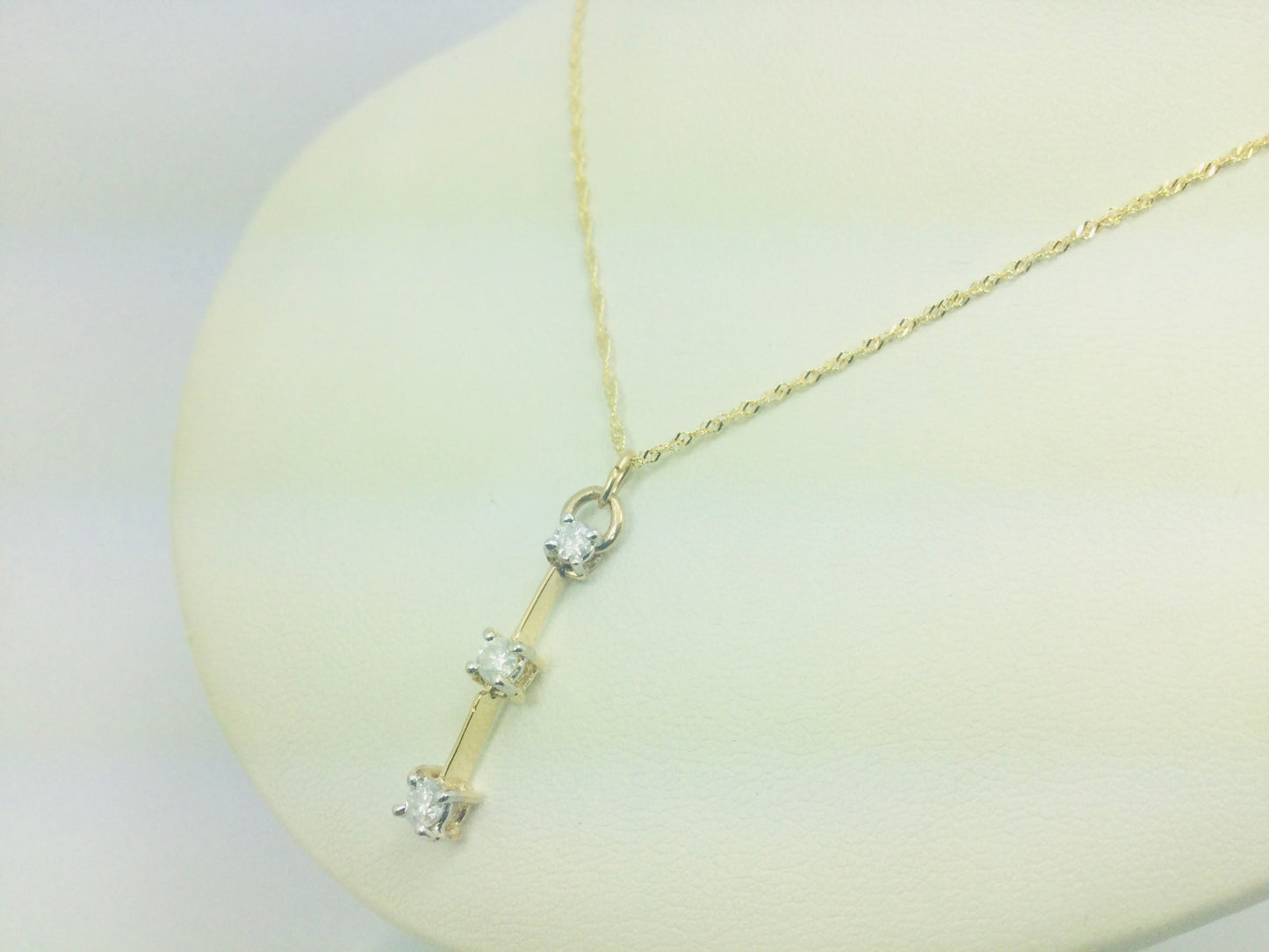 10k Yellow Gold Round Cut 0.24ct Diamond Trinity Row Set Necklace