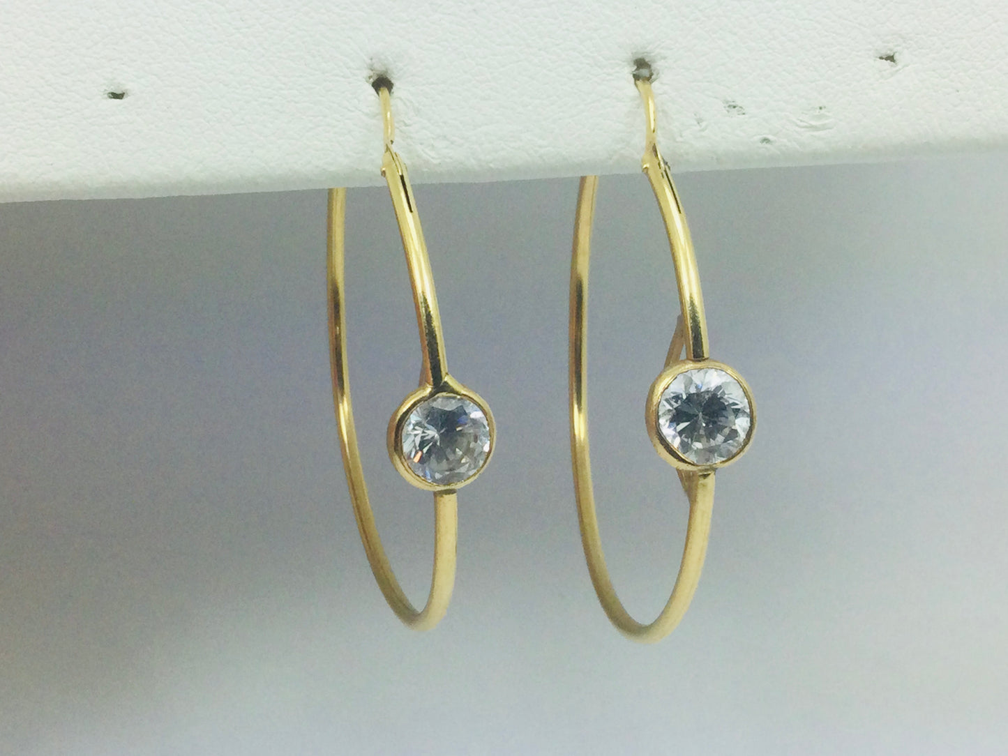 14k Yellow Gold Round Cut 7mm Cubic Zirconia (CZ) Hoop Earrings