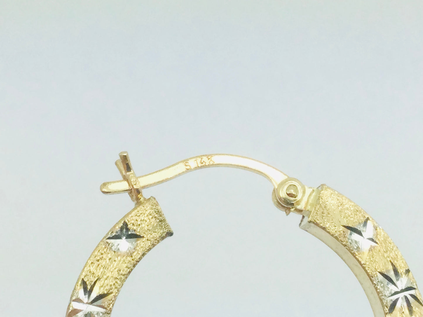 14k Yellow Gold Round Circular Illusion Cut Hoop Earrings