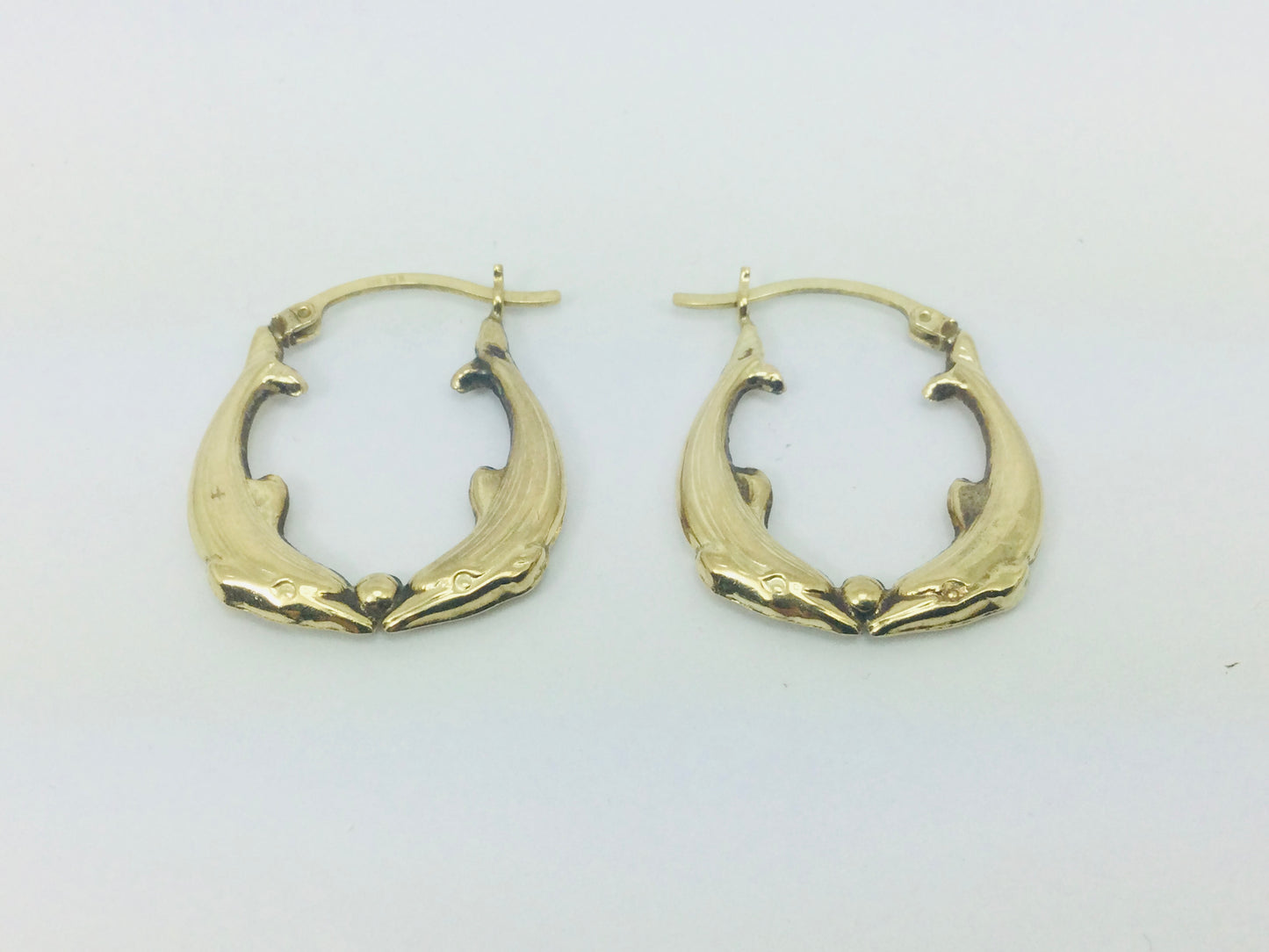 10k Yellow Gold Round Circular Dolphin Hoop Earrings