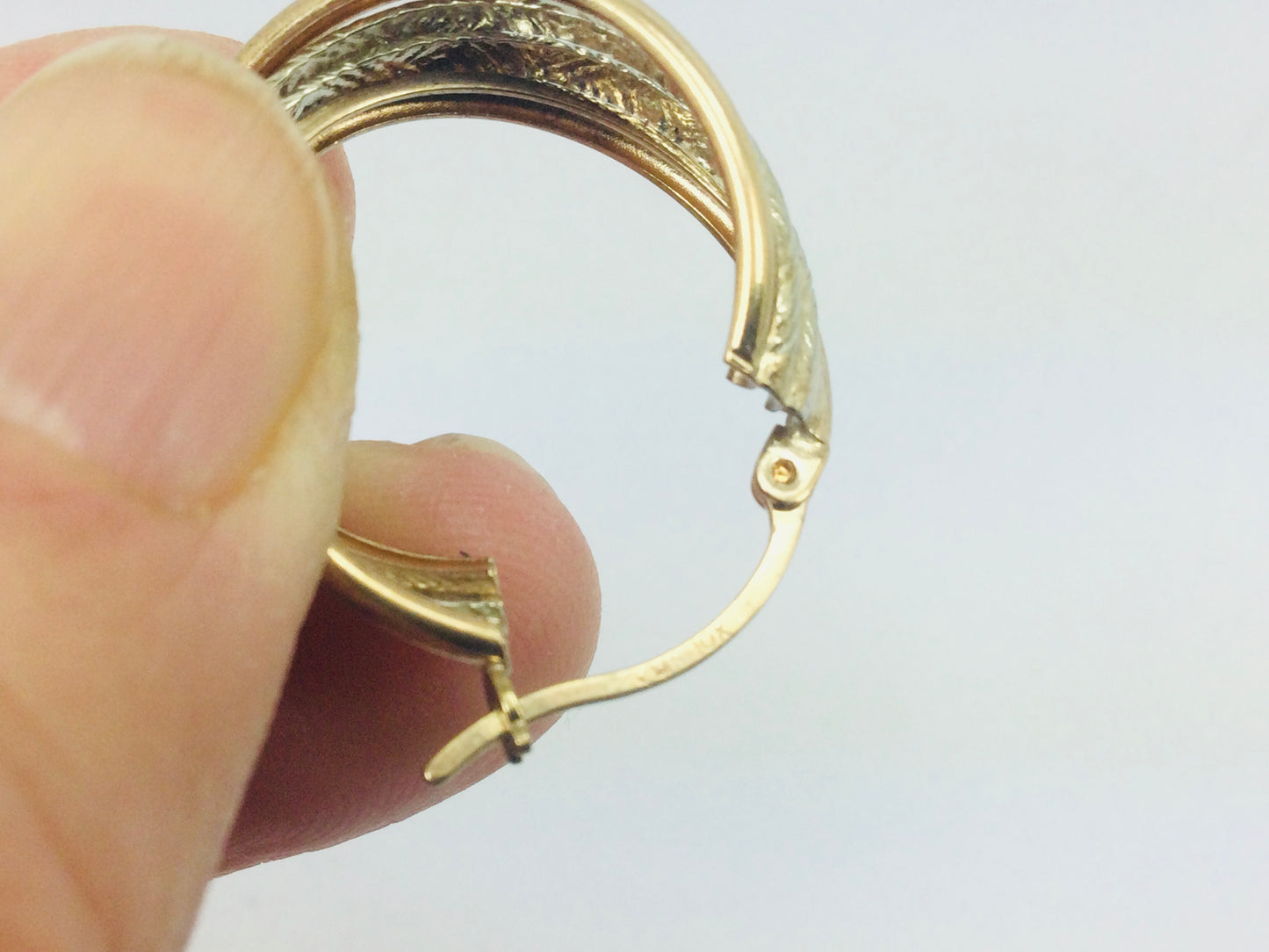 10k White and Yellow Gold Round Circular Hoop Earrings