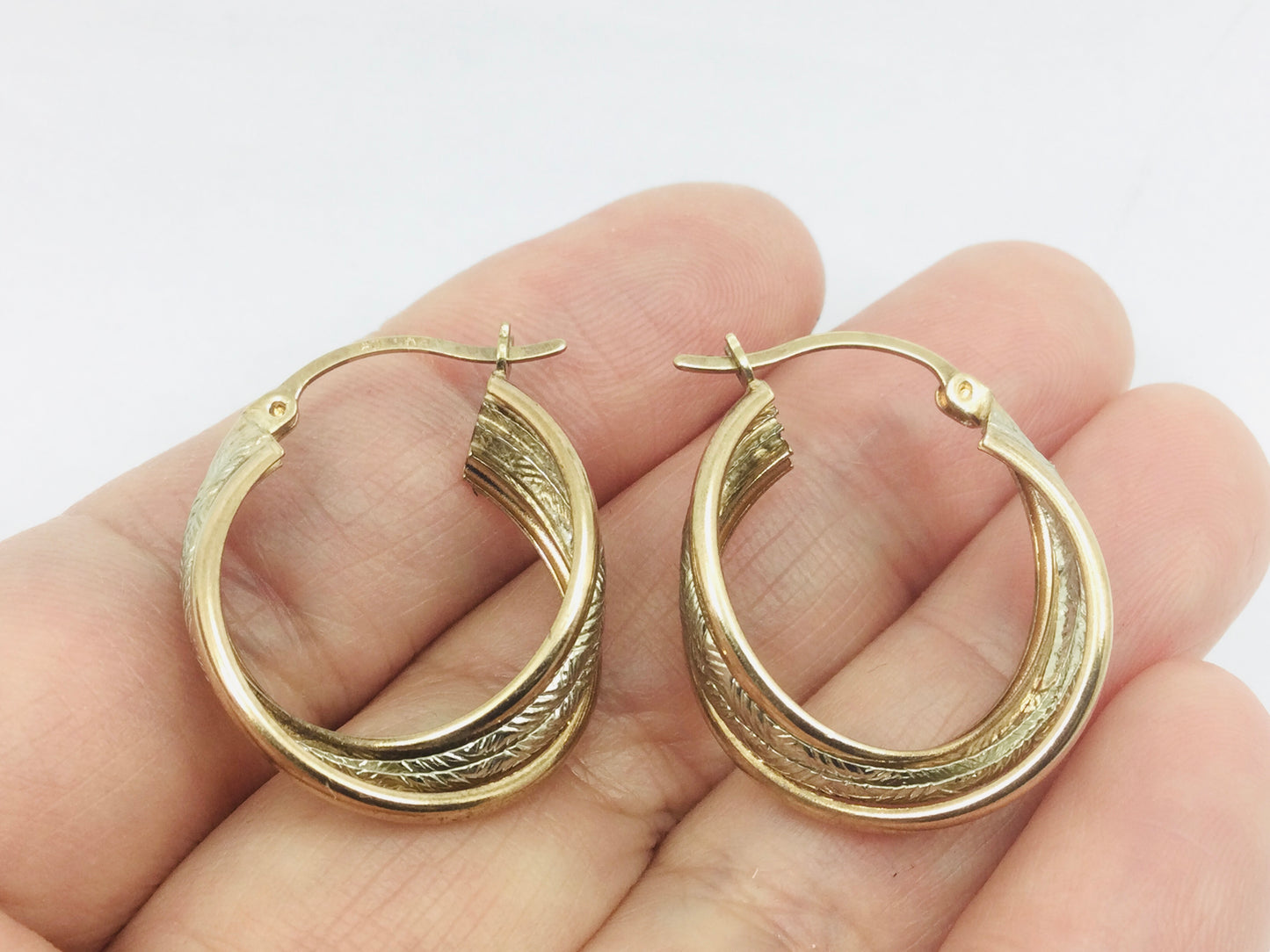 10k White and Yellow Gold Round Circular Hoop Earrings