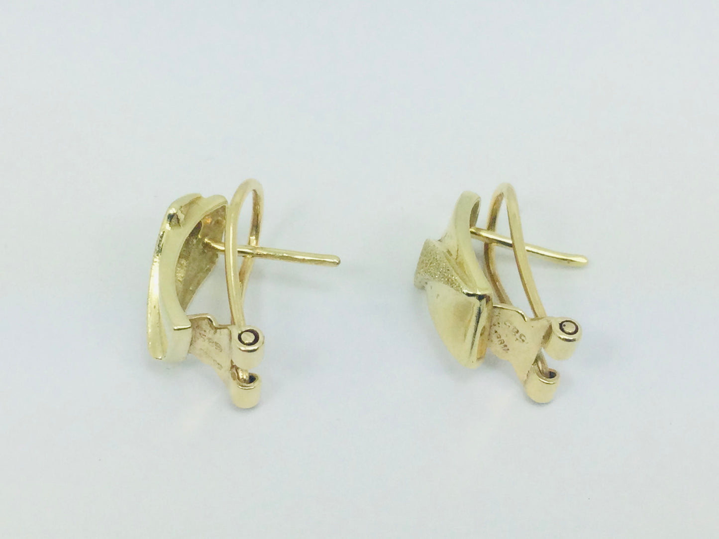 14k Yellow Gold Stud Earrings