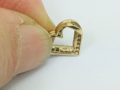 10k Yellow Gold Round Cut 11pt Diamond Heart Pendent