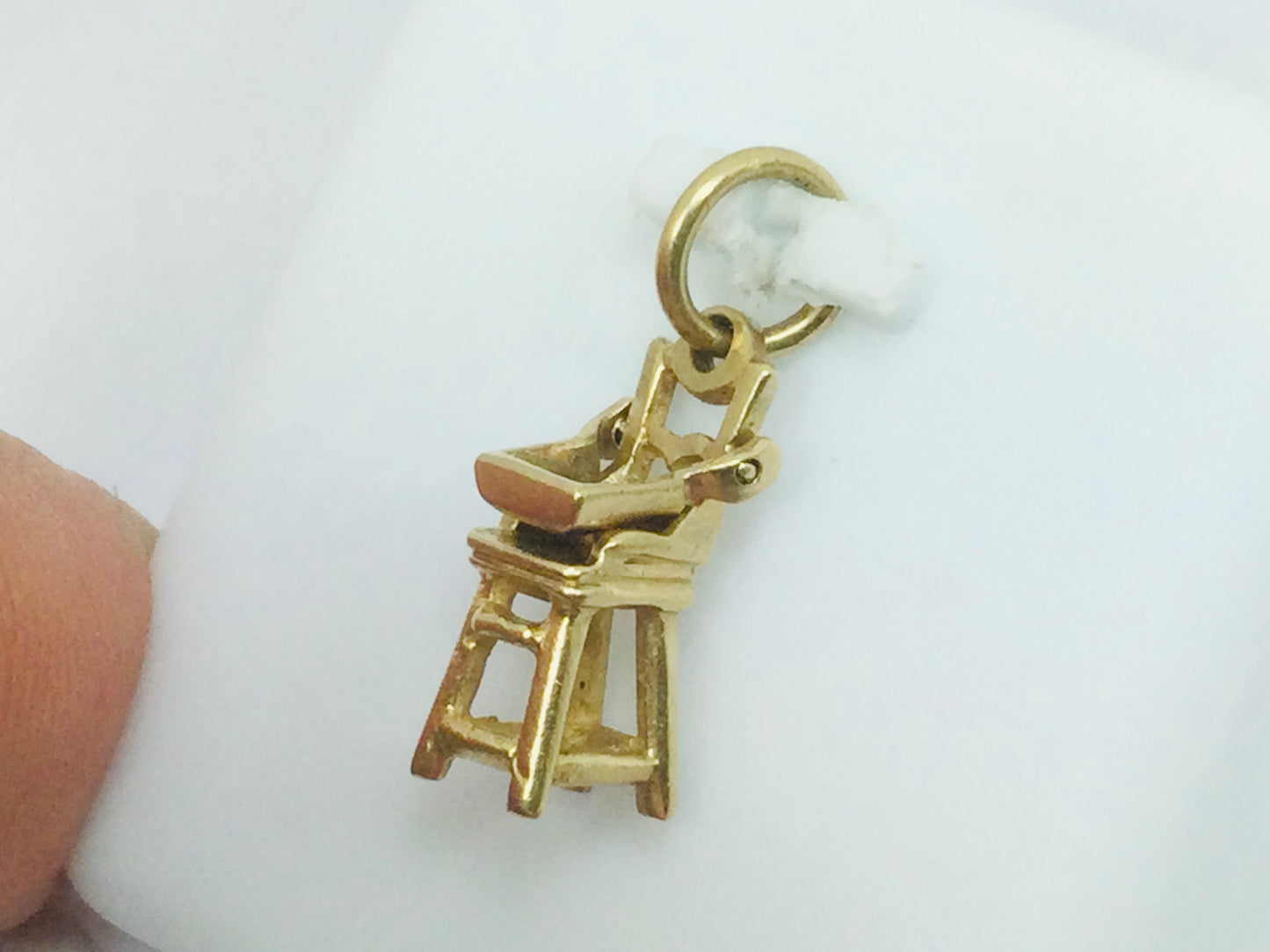 10k Yellow Gold Highchair Pendent