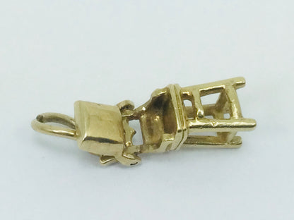 10k Yellow Gold Highchair Pendent