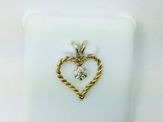 10k Yellow Gold Round Cut 1pt Diamond Heart Pendent