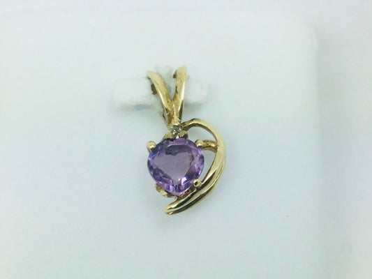 10k Yellow Gold Heart Cut Amethyst & 1pt Diamond Pendent