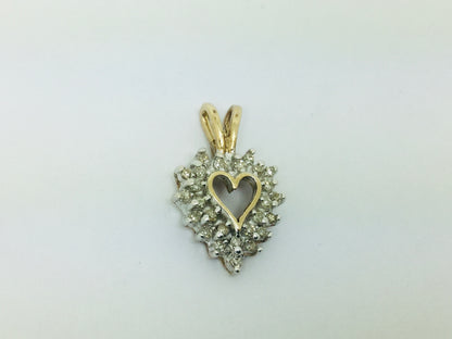 10k Yellow Gold Round Cut 26pt Diamond Heart Pendent