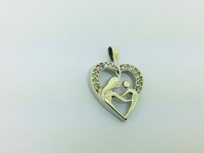 10k Yellow Gold Round Cut 17pt Diamond Mother and Child Heart Pendent