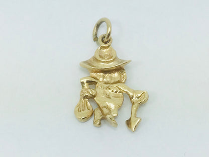 10k Yellow Gold Leprechaun Pendent