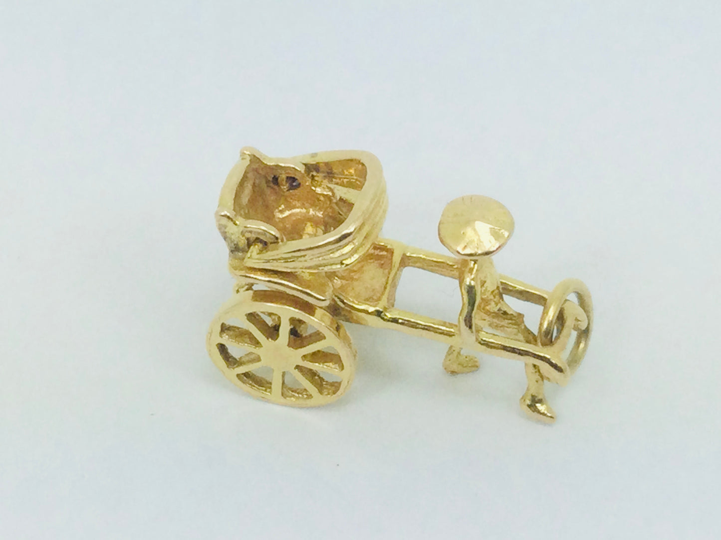 14k Yellow Gold Rickshaw & Driver (with Moving Wheels) Pendent